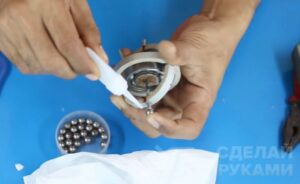Механический роторный гироскоп из подручных материалов Механический роторный гироскоп из подручных материалов