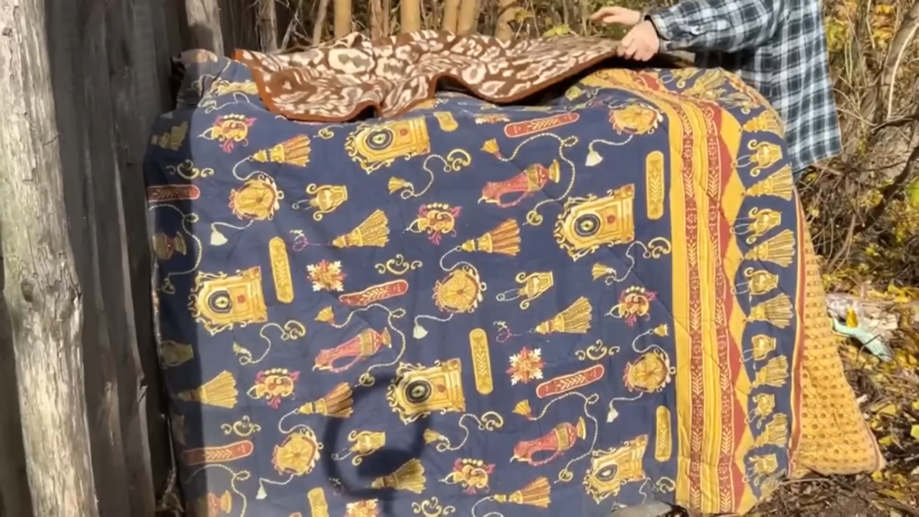 Картон на грядках - настоящий тренд! Картон на грядках - настоящий тренд!