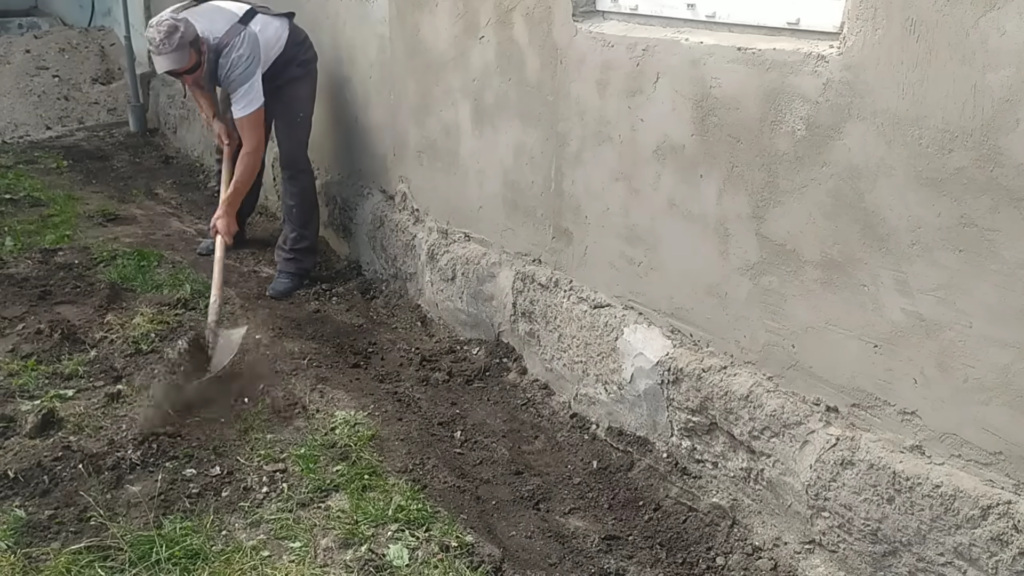 Правильная бетонная отмостка своими руками Правильная бетонная отмостка своими руками