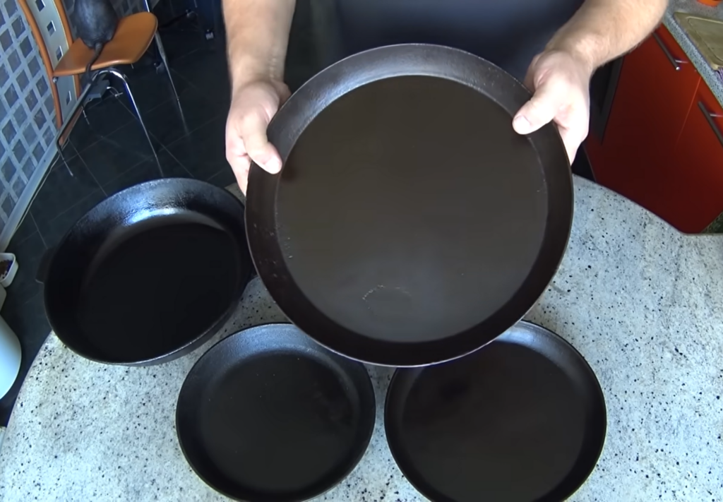 Старую, ржавую чугунную сковороду - восстановить!