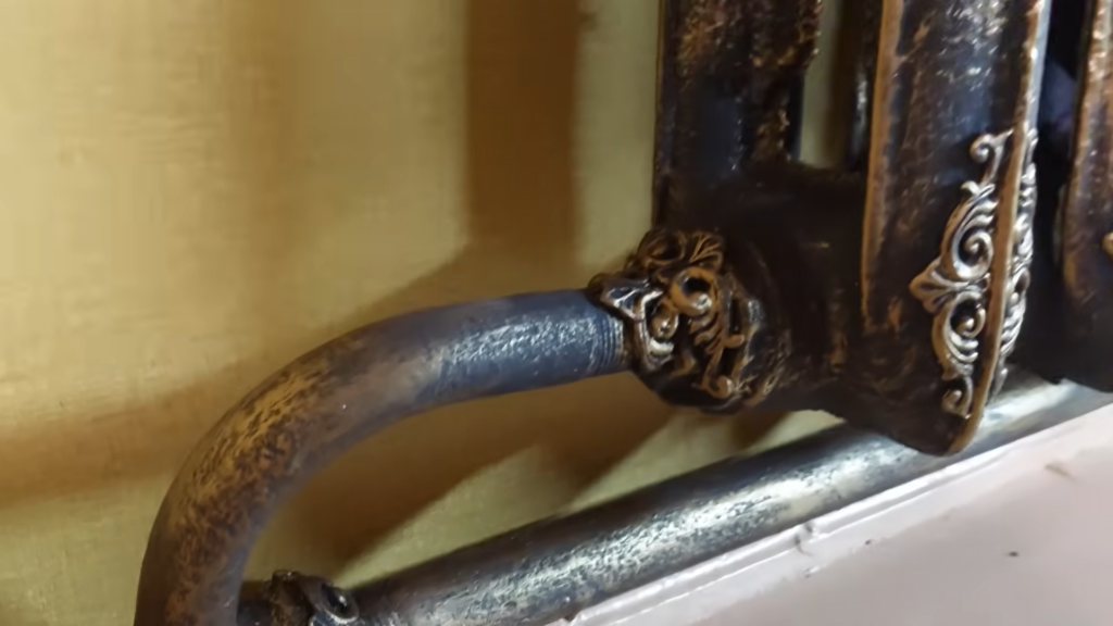 Чугунный радиатор - в винтажного красавчика. Из простых и доступных материалов