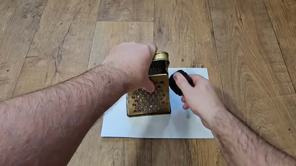 Простой секрет ремонта треснувшей подошвы