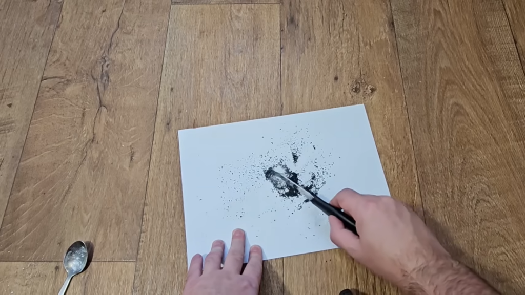 Простой секрет ремонта треснувшей подошвы