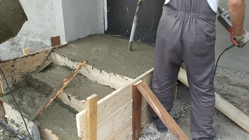 Правильная бетонная отмостка своими руками