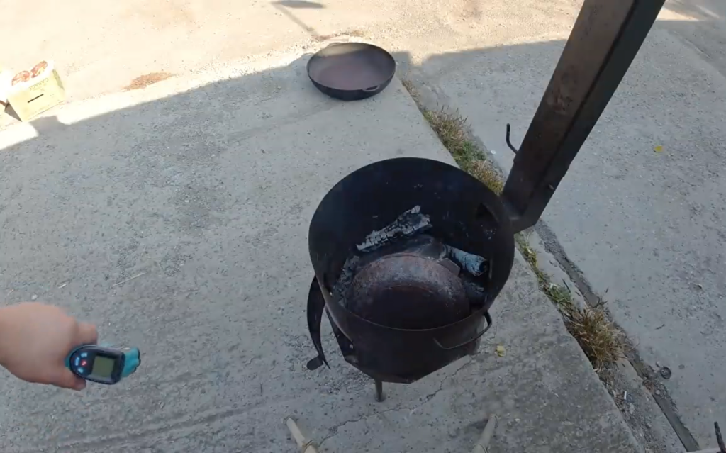 Старую, ржавую чугунную сковороду - восстановить!