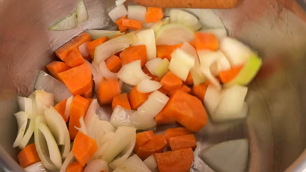 Брокколи с овощами и грибами - полезный рецепт Вашему организму