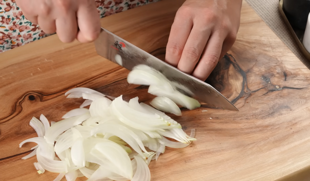 Сливочная паста с креветками и беконом